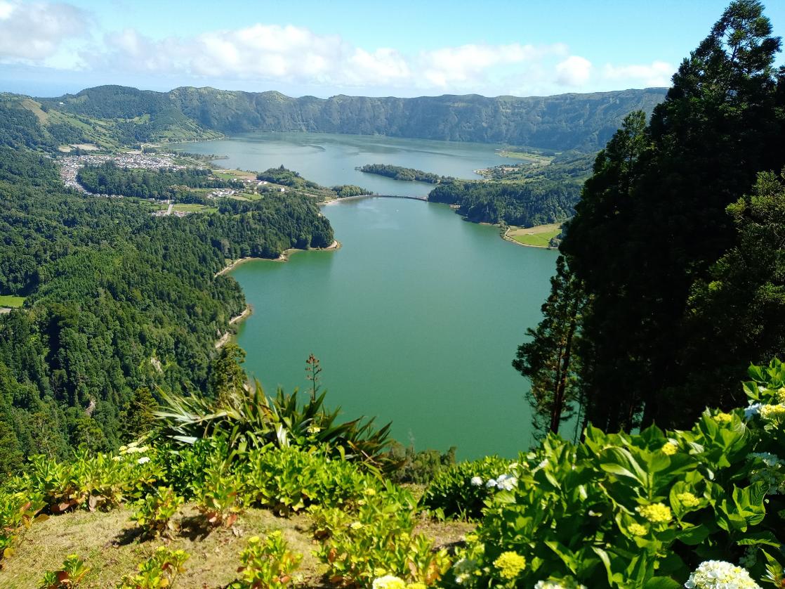 Best hikes in São Miguel Island Azores volcanic landscapes