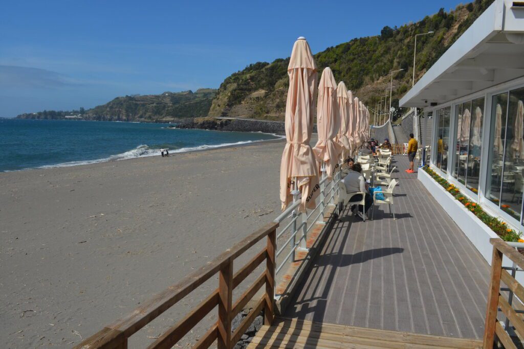 Praia Água de Alto beach bar restaurant São Miguel
