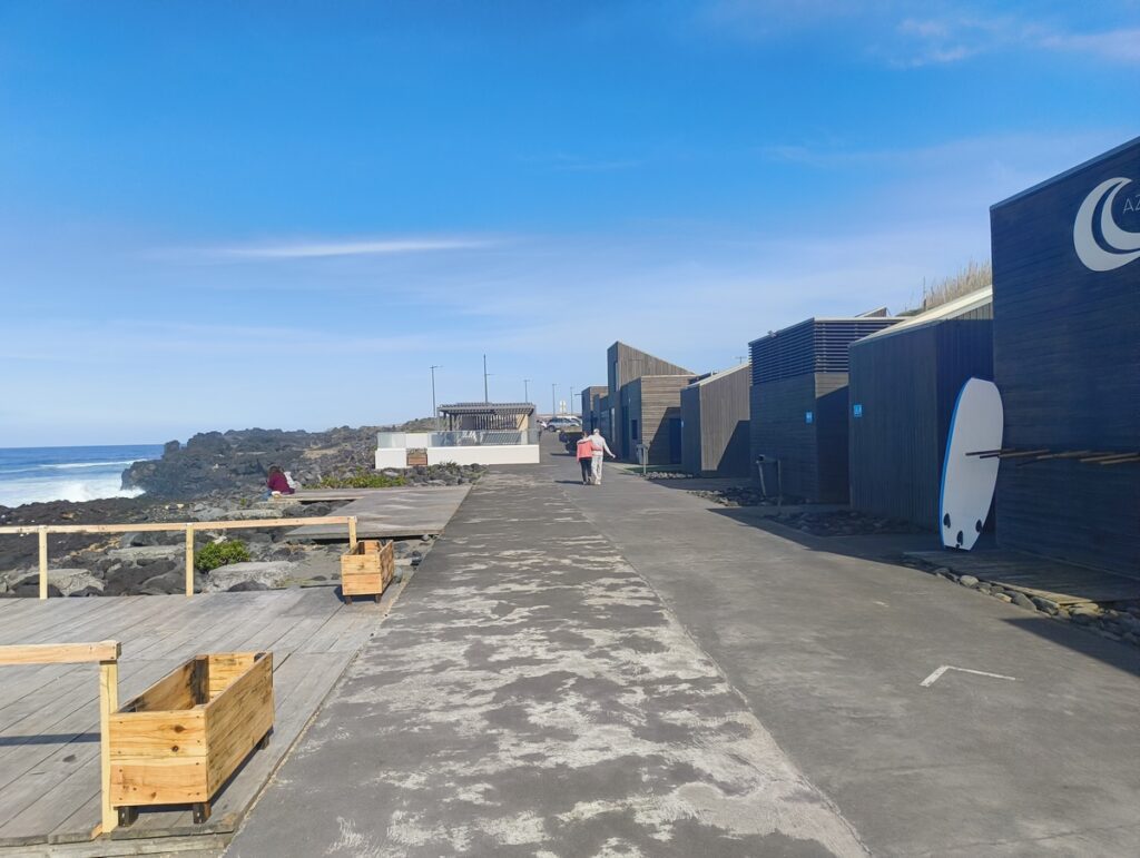 Praia de Santa Bárbara São Miguel 5 praia Santa Barbara surf school