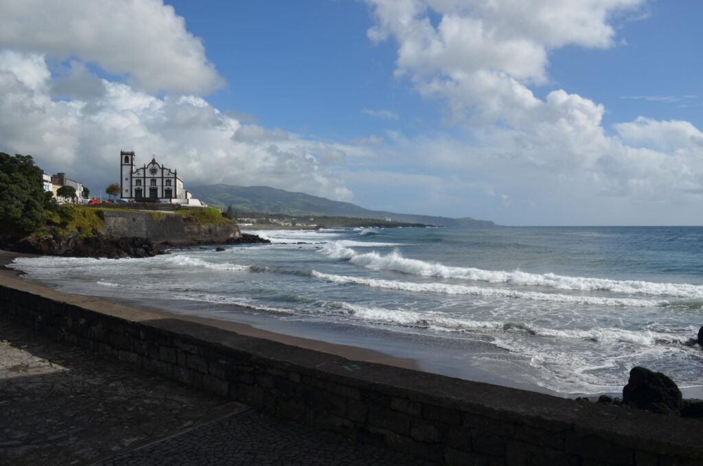 praia de sao roque,praia sao roque azores,sao roque beach sao miguel,beaches ponta delgada,azores beaches sao miguel