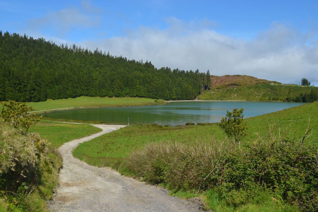 First view of Lagoa de São Brás in São Miguel