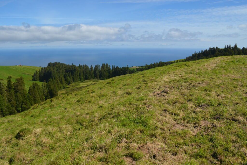 Ocean view during the São Brás hike in São Miguel