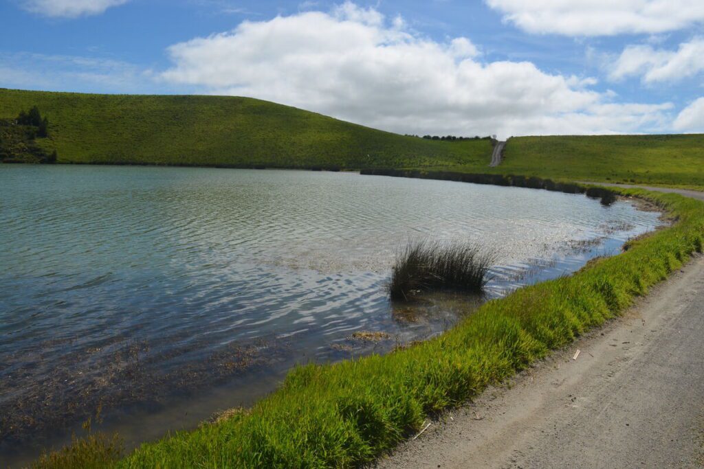 Road beside Lagoa de São Brás in São Miguel
